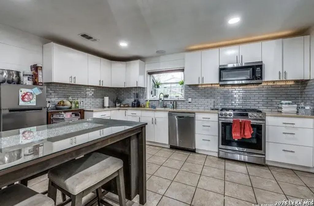 2219 Westmoor St, San Antonio