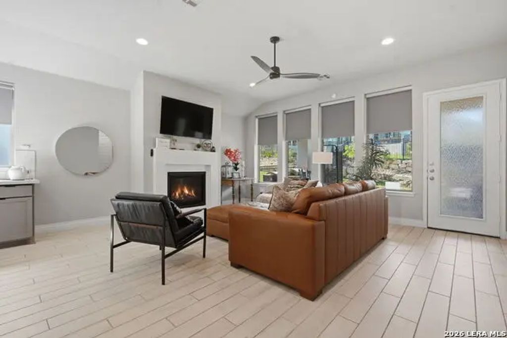 311 Navarro, Boerne