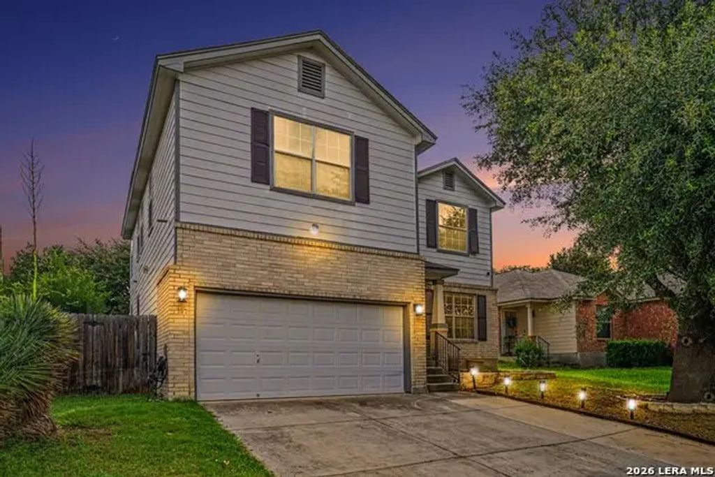 137 Goldenrod, Cibolo
