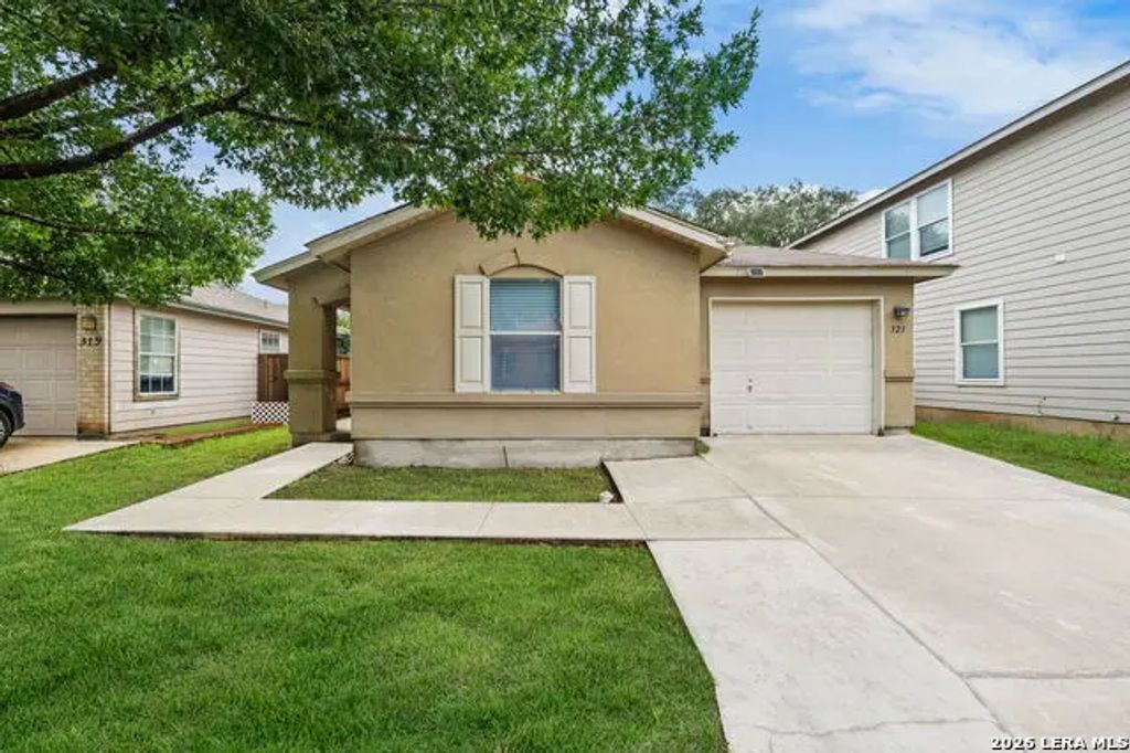 323 Amberdale Oak, San Antonio