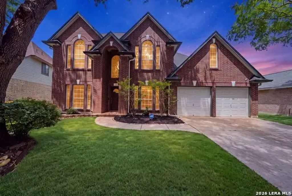 9347 Llano Verde, Helotes