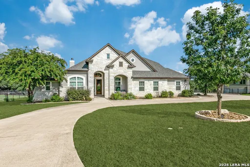 5652 Copper Crk, New Braunfels