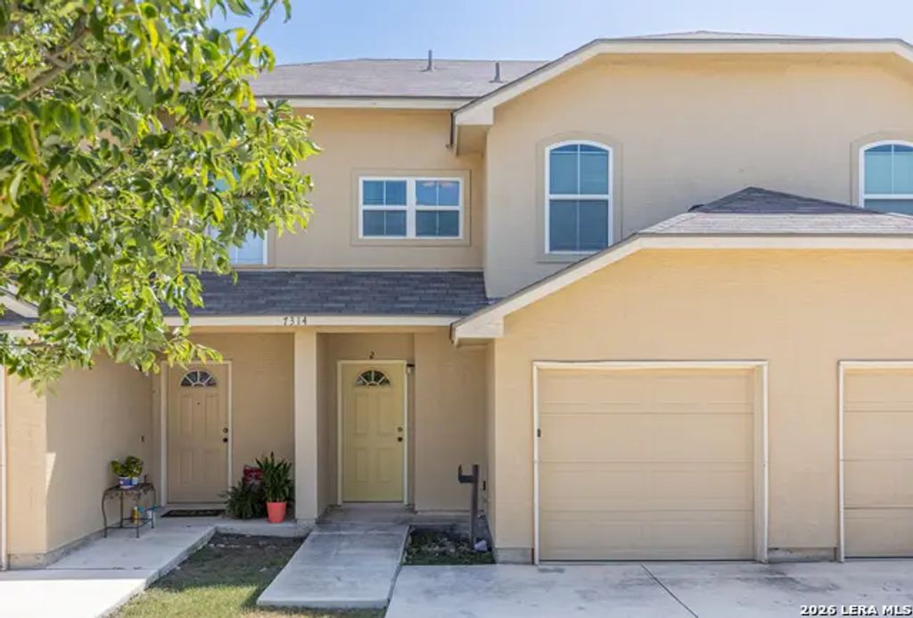 7314 Colina Way 2, Converse