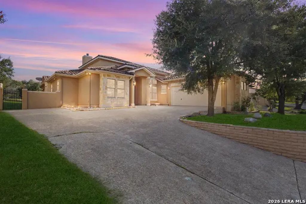 25022 Estancia Cir, San Antonio