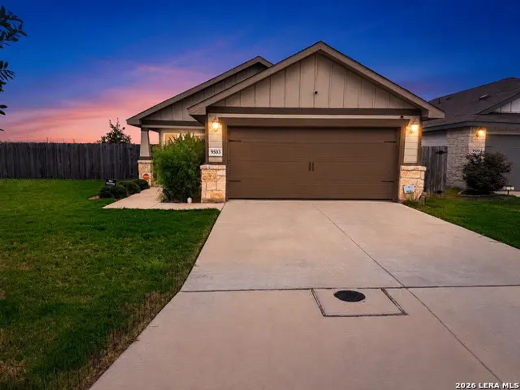 9503 Falls Canyon Blvd, Converse