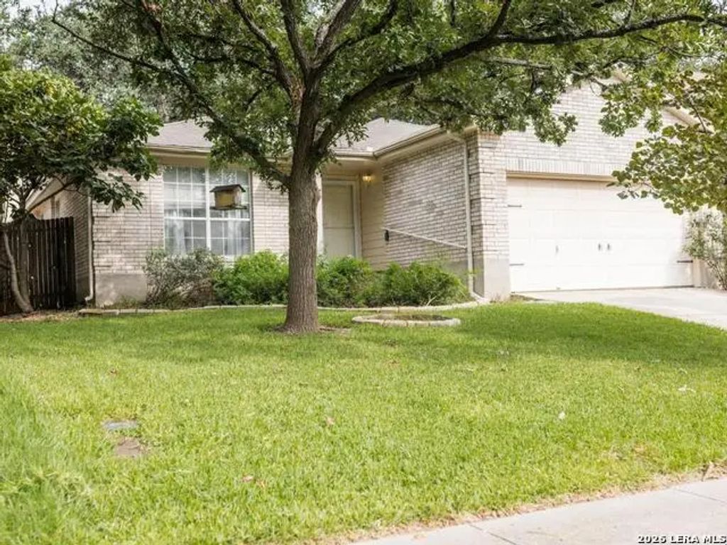 11727 Drought Pass, Helotes