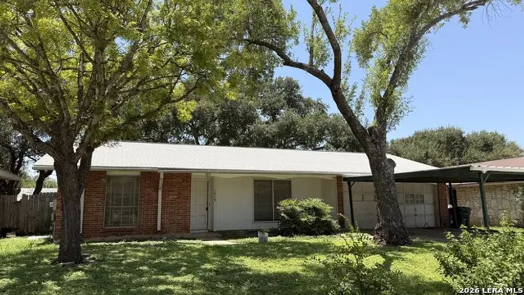 7418 Pipers Creek St, San Antonio