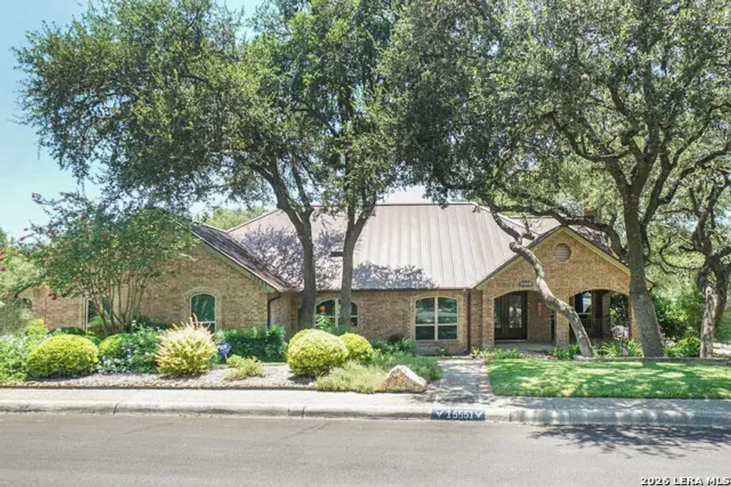 15551 Dawn Crst, San Antonio