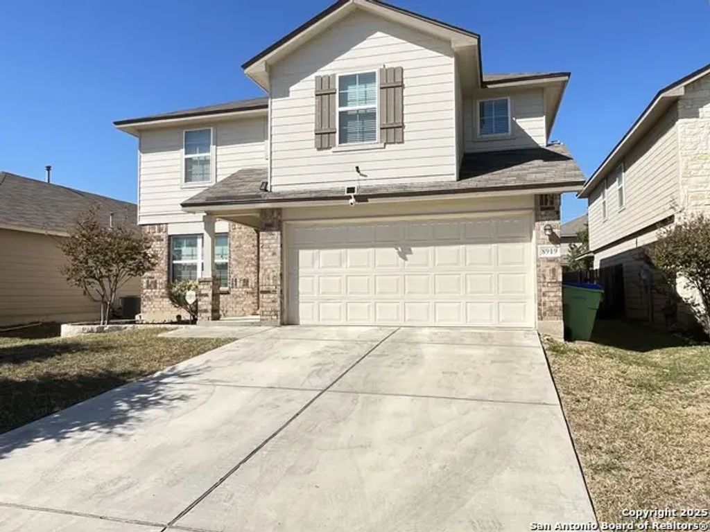 8919 Bowen Br, San Antonio