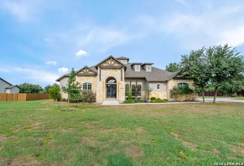 558 James Way, Castroville