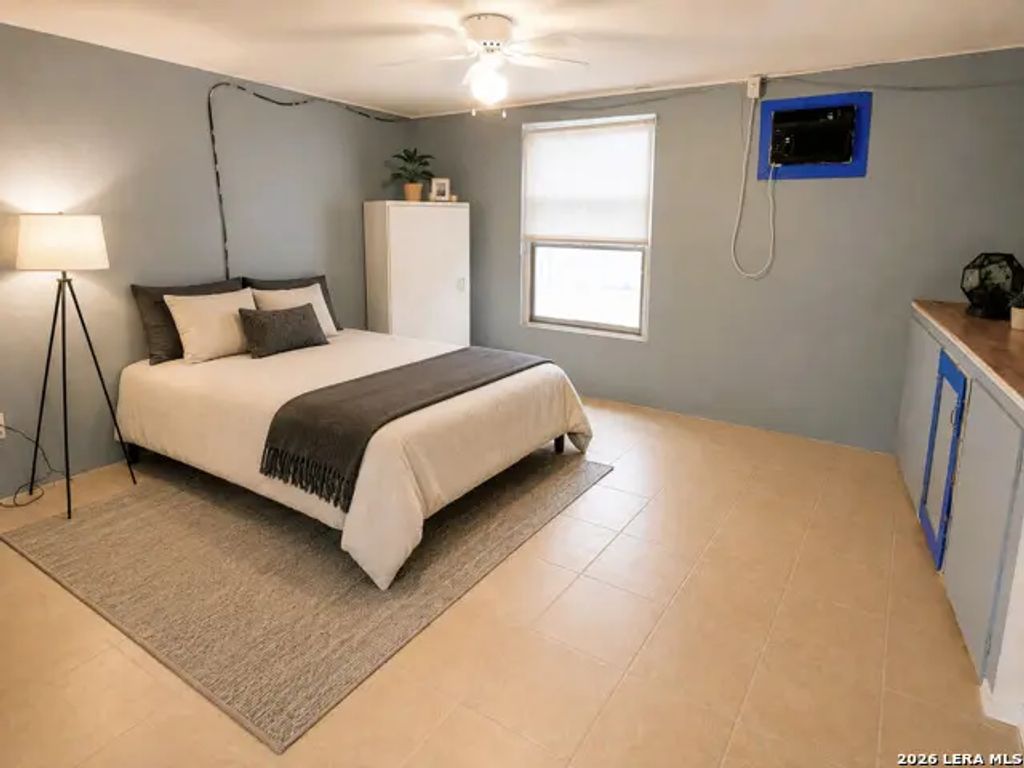 110 Westhill Pl 4, San Antonio