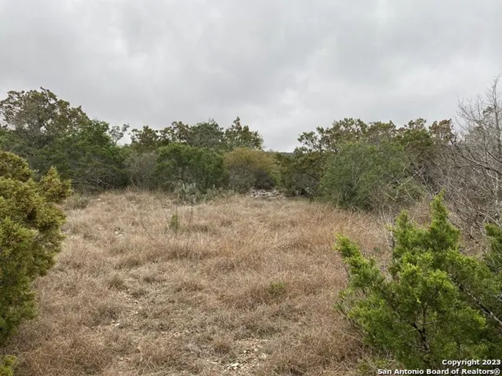 1595 Rim Rock Rd, Camp Wood