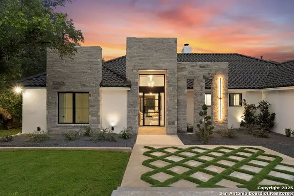 6 Turin Ct, San Antonio