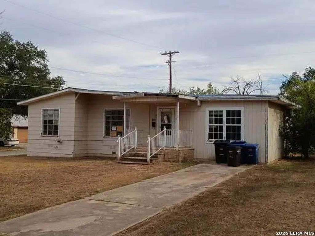 3138 Linn Rd, San Antonio