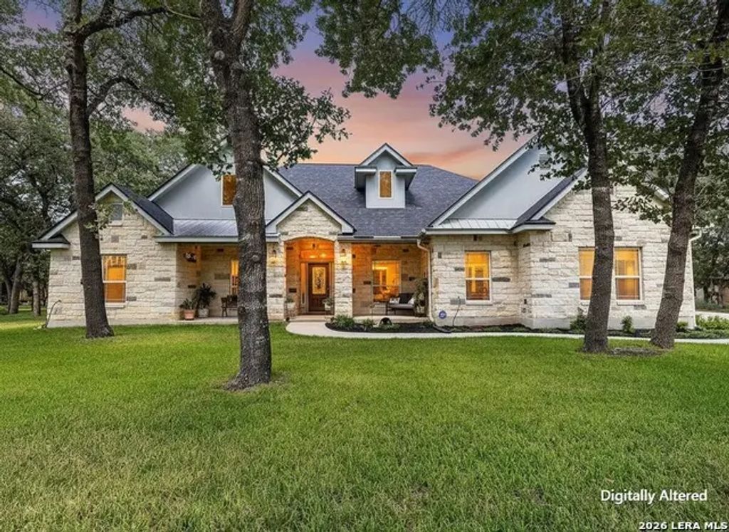 128 Chuckwagon Dr, La Vernia