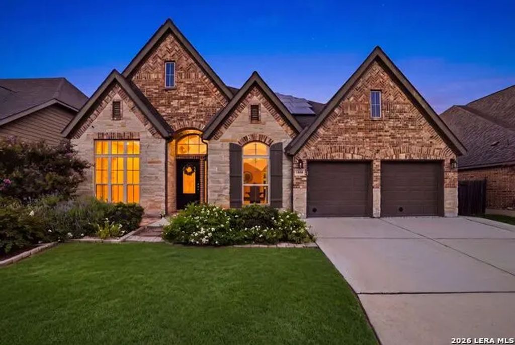 3061 Coral Sky, Seguin