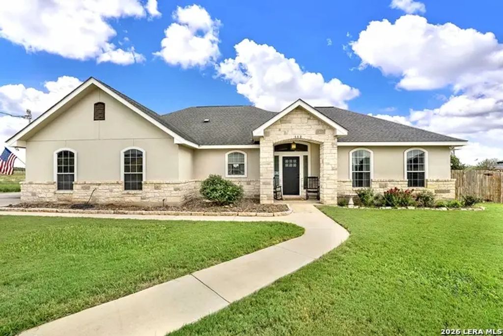 112 Park Way, Poth