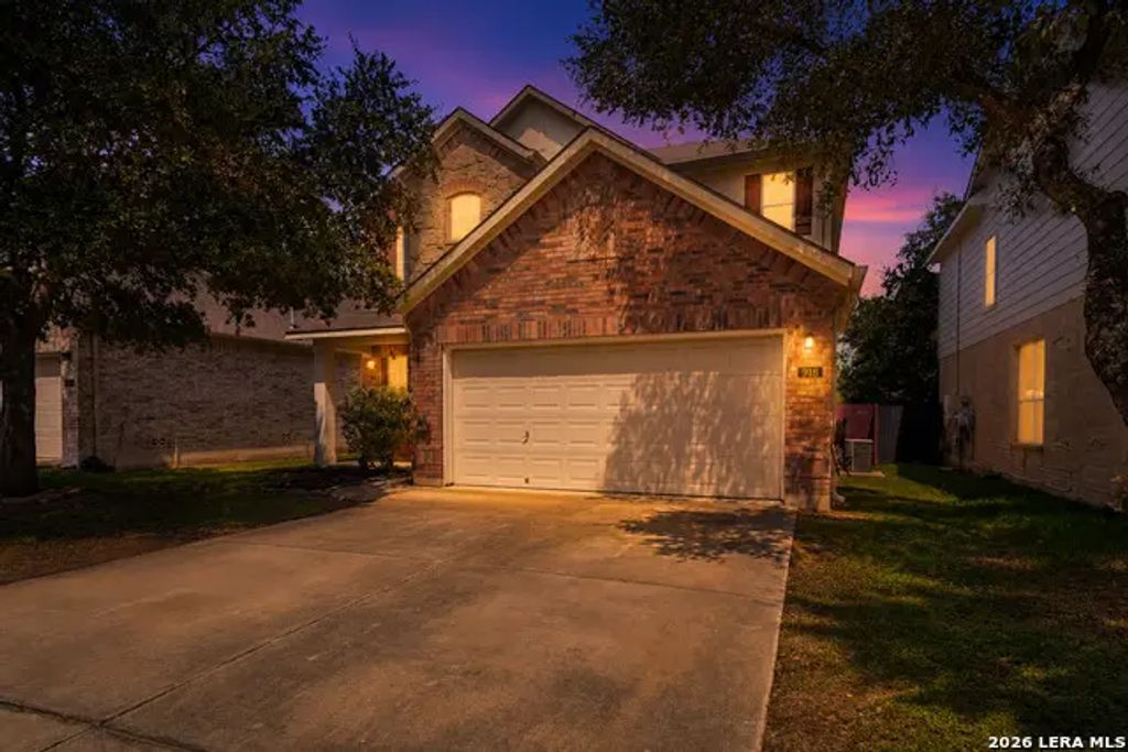 918 Palladio Pl, San Antonio
