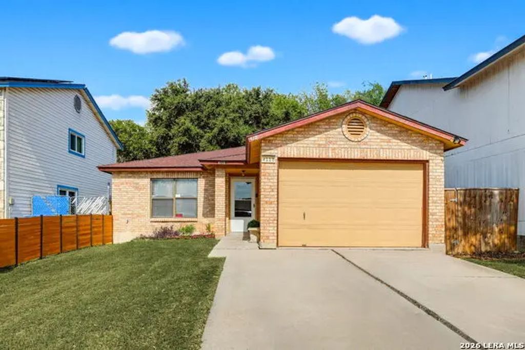 4118 Winter Sunrise Dr, San Antonio