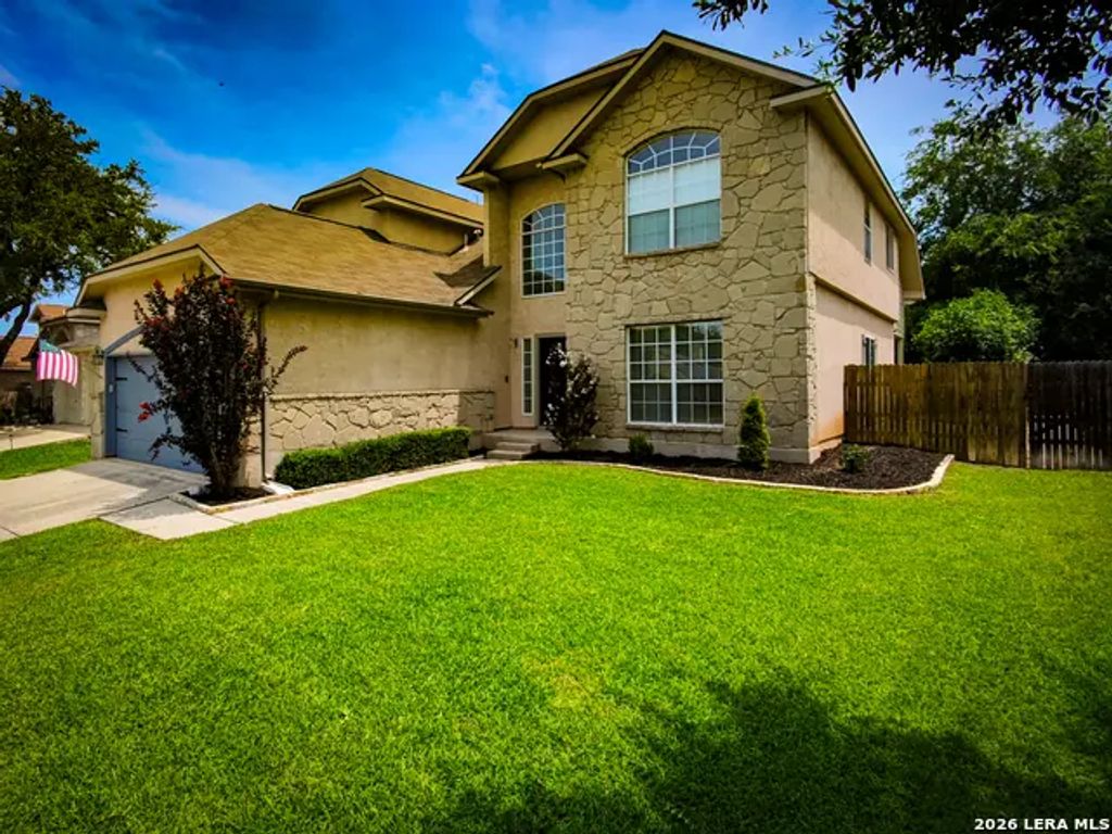 216 Corsica Dr, Cibolo