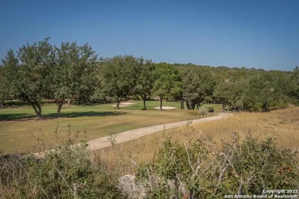 Lot 10 Clubs Dr., Boerne