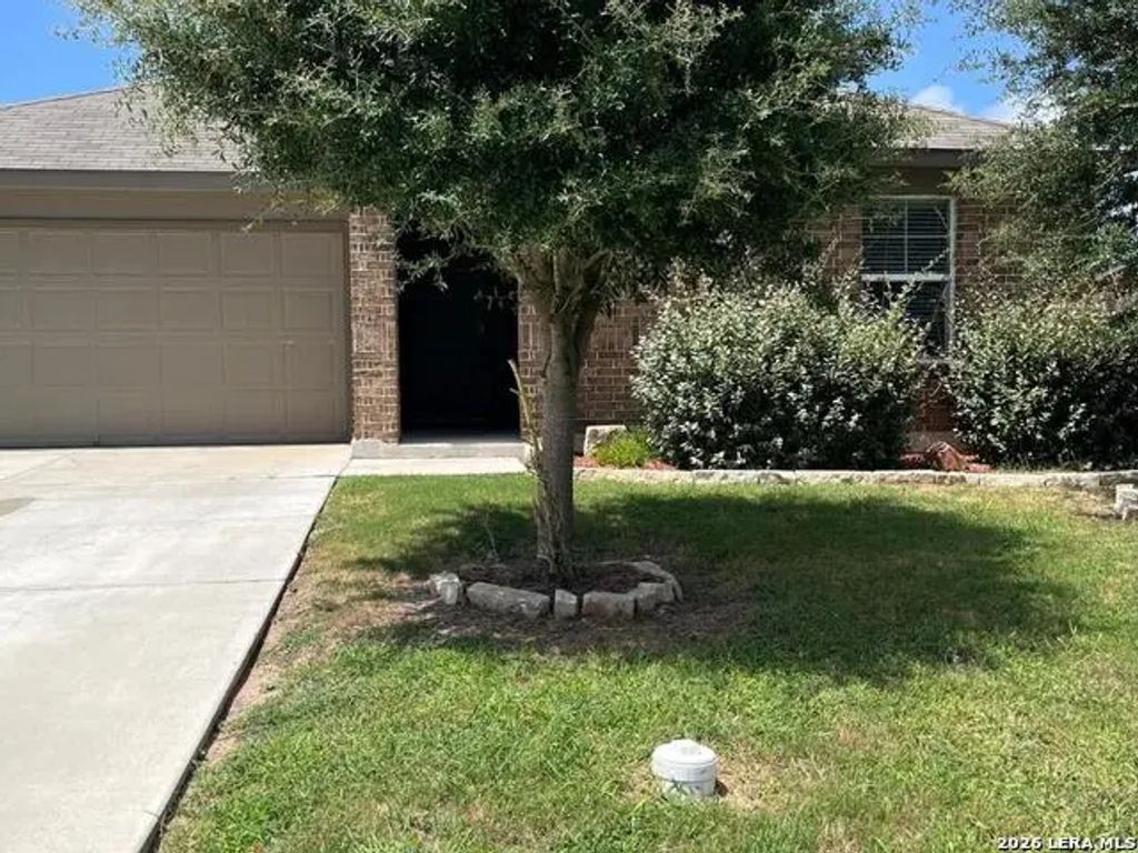 2118 Silver Maple, New Braunfels