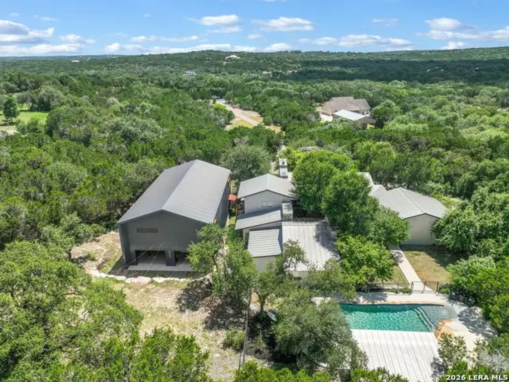 401 Buffalo Springs Spur, New Braunfels