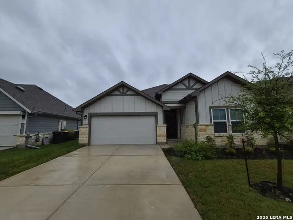 11321 Hollering Pass, Schertz