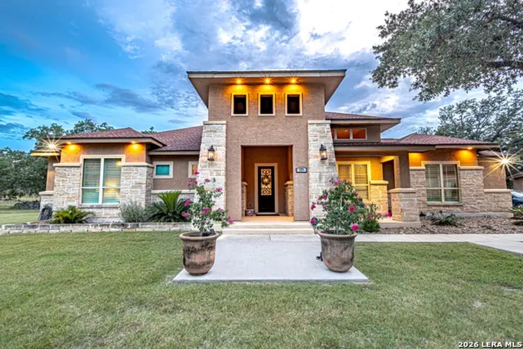 125 Bobcat Bend, La Vernia