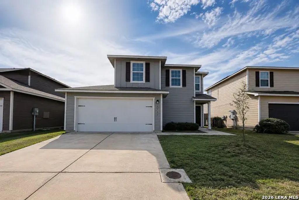 3139 Gilbert Garden, Converse
