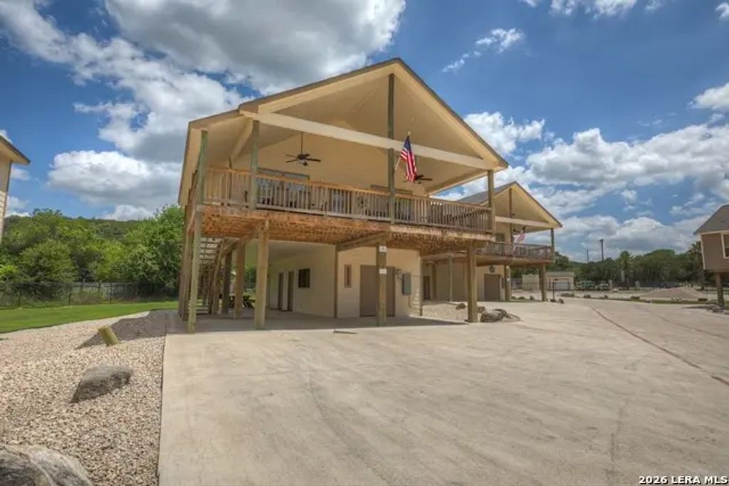 126 River Villas # 9, New Braunfels