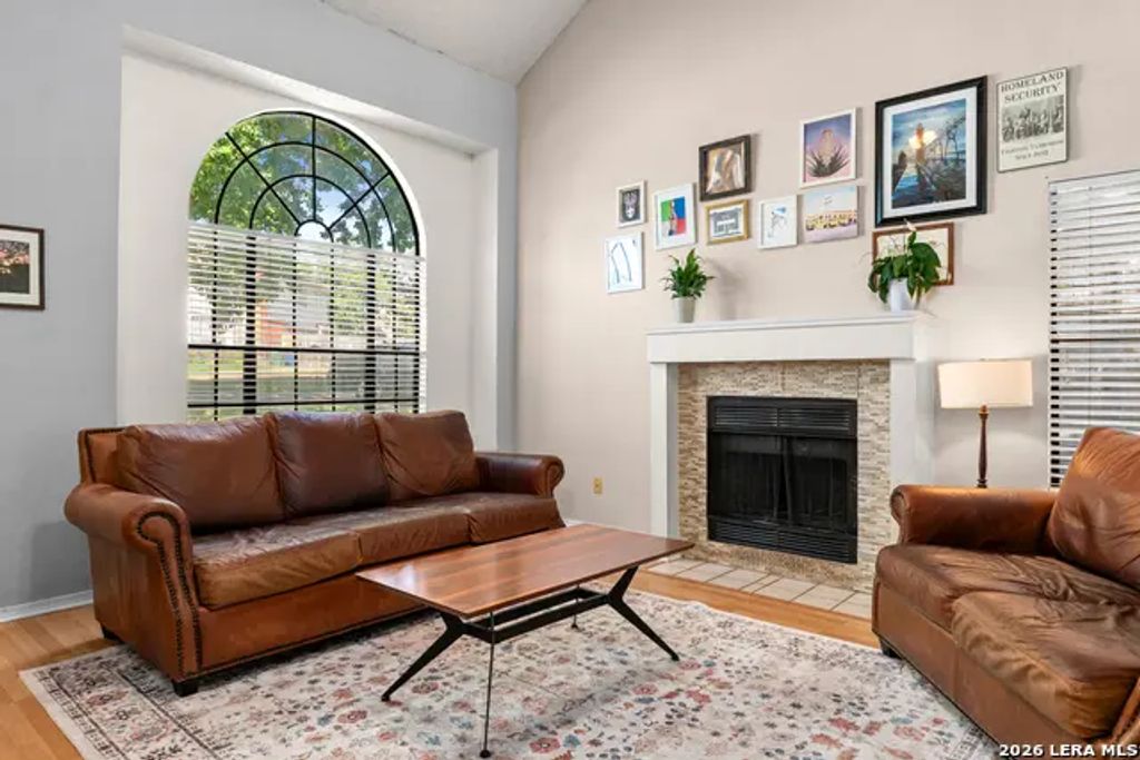 1114 Oak Path, San Antonio