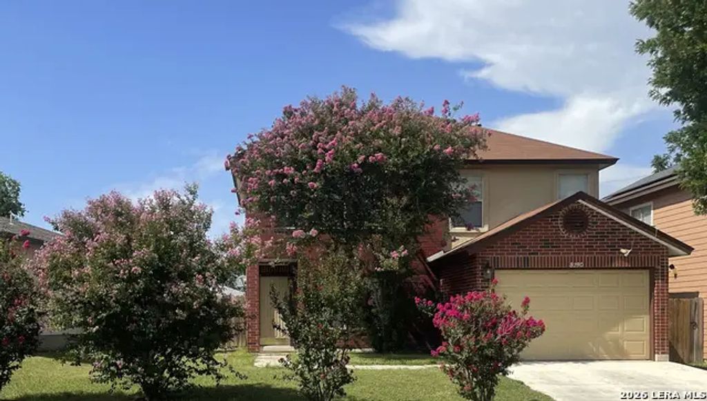 8290 Morning Grove, Converse