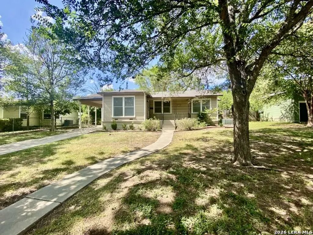 209 Lyman Dr, Terrell Hills