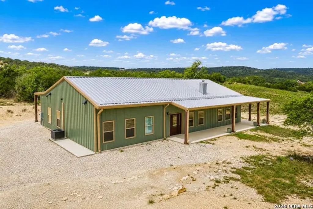 161 Balsly Rd, Center Point