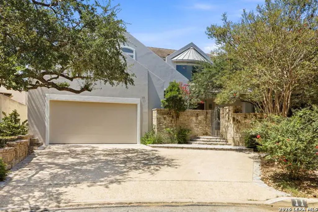 11 Westelm Garden, San Antonio