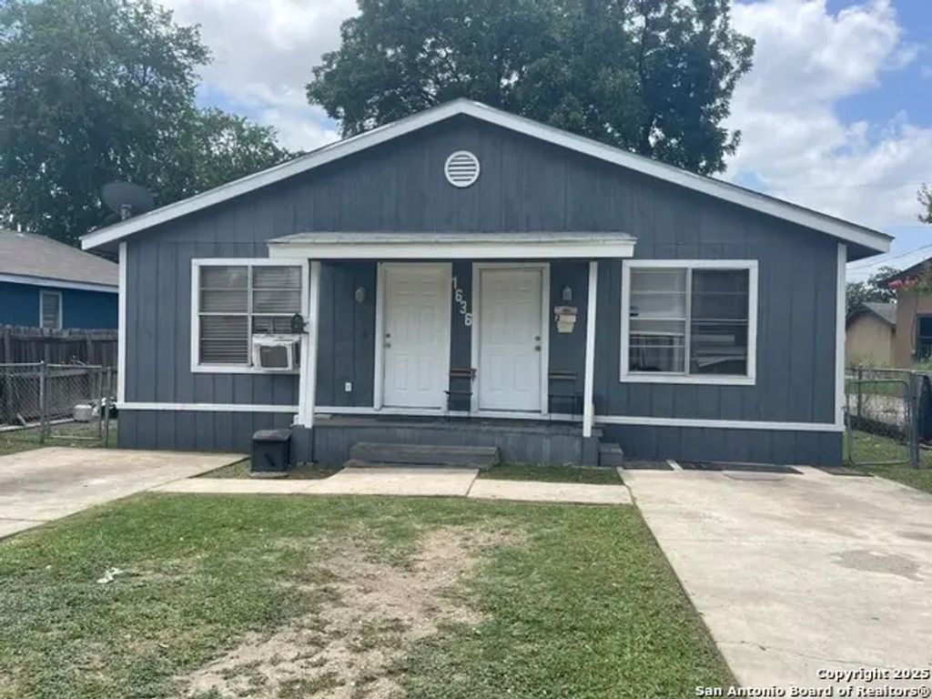 1636 Santa Anna, San Antonio