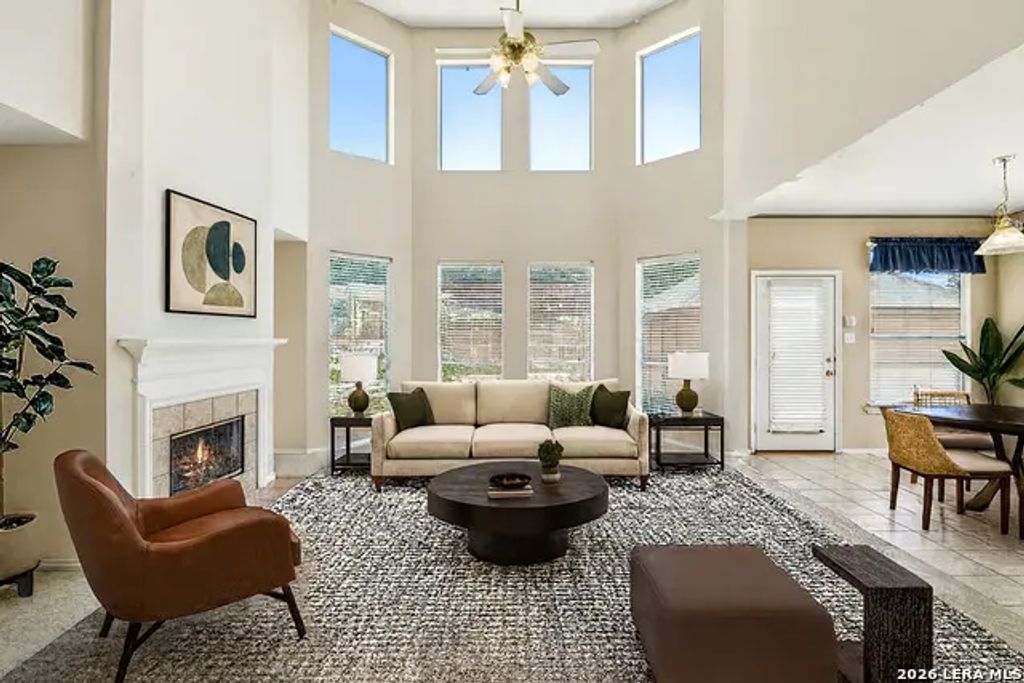 24232 Bear Mtn, San Antonio