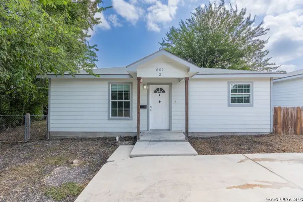 601 Coleman St 2, San Antonio