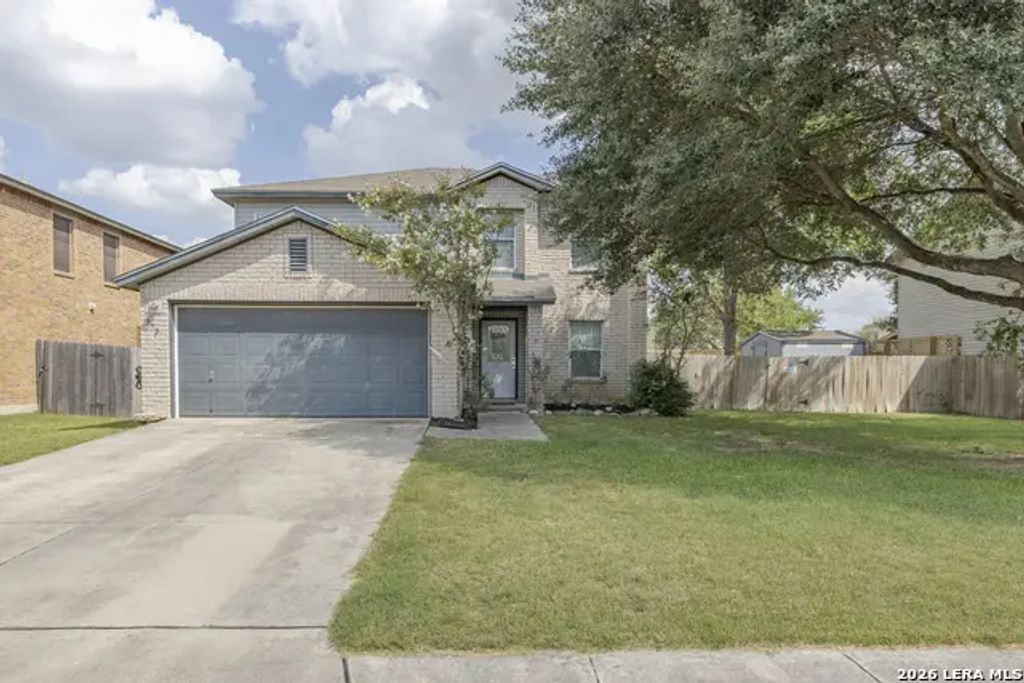 372 Copper Hill Dr, New Braunfels