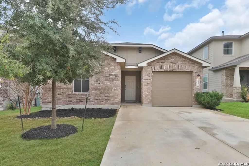 15410 Crimson Topaz, San Antonio