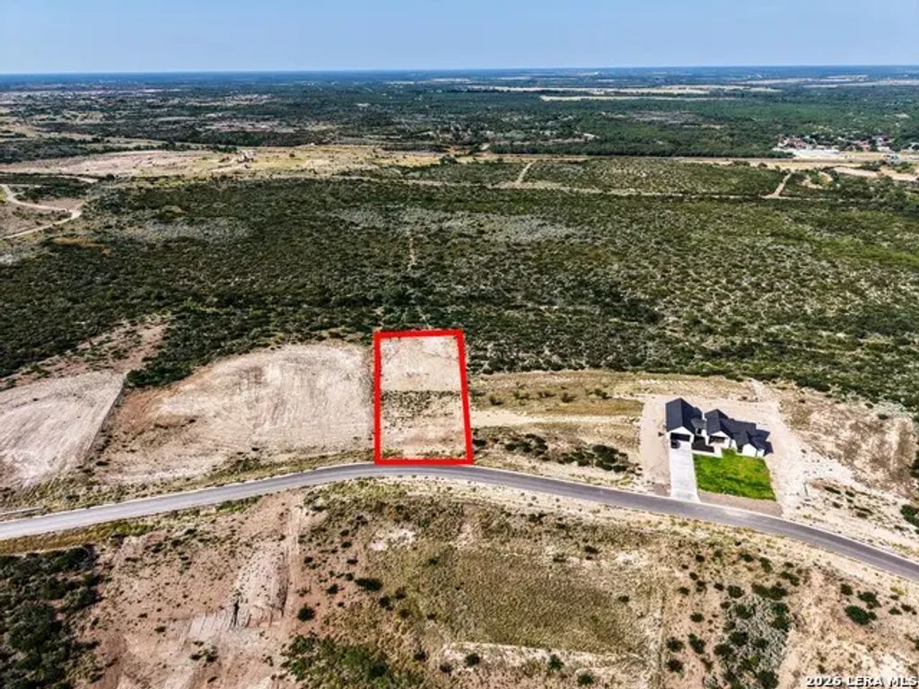 552 Paseo Del Lago, Eagle Pass