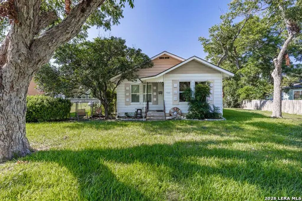 963 Bismark, Seguin