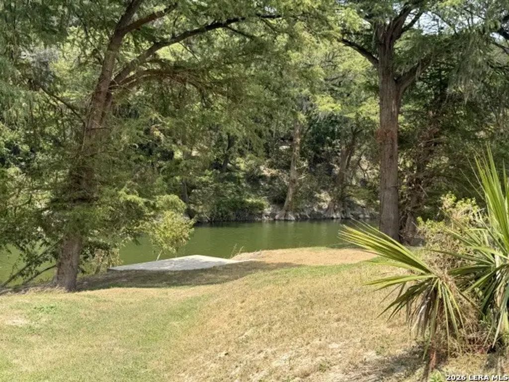 1466 Whispering Water, Spring Branch