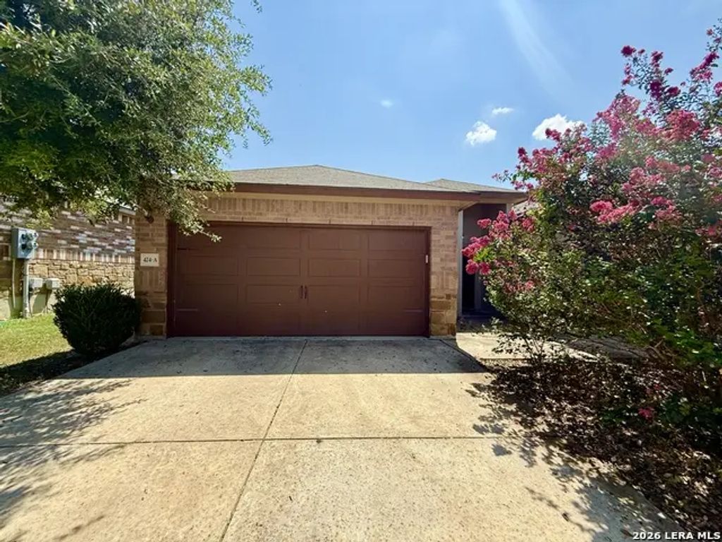 424 Jack Rabbit Ln A, Buda