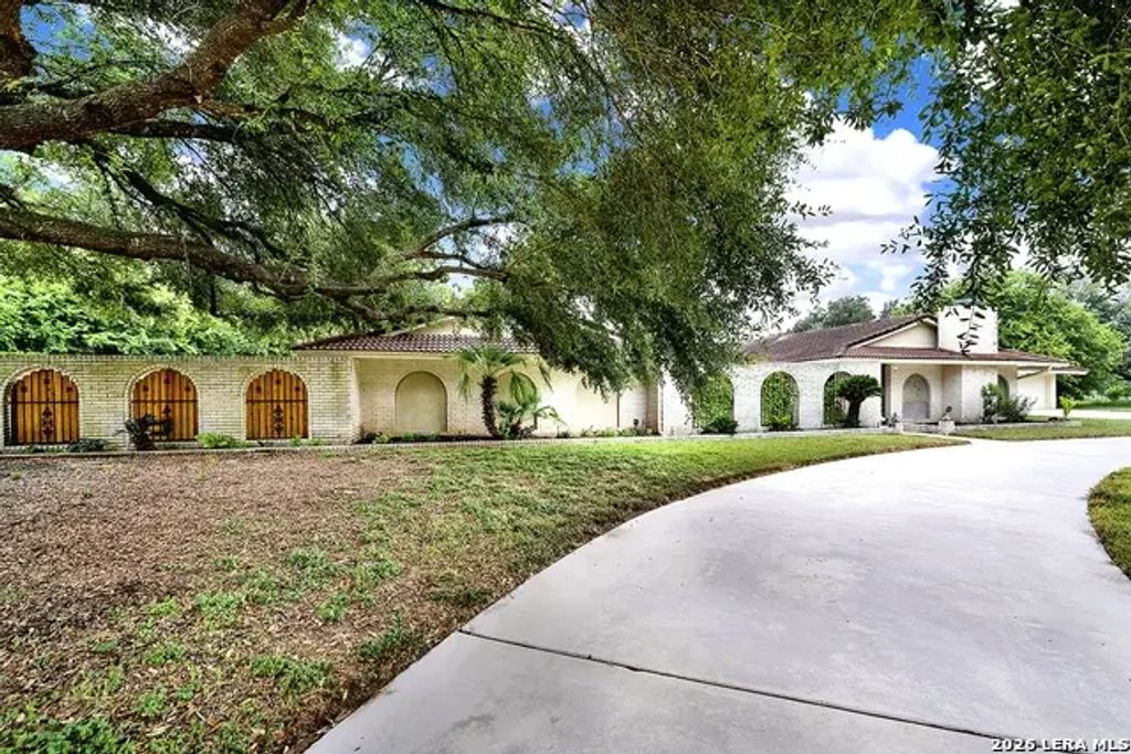 5 Augusta Dr, Seguin