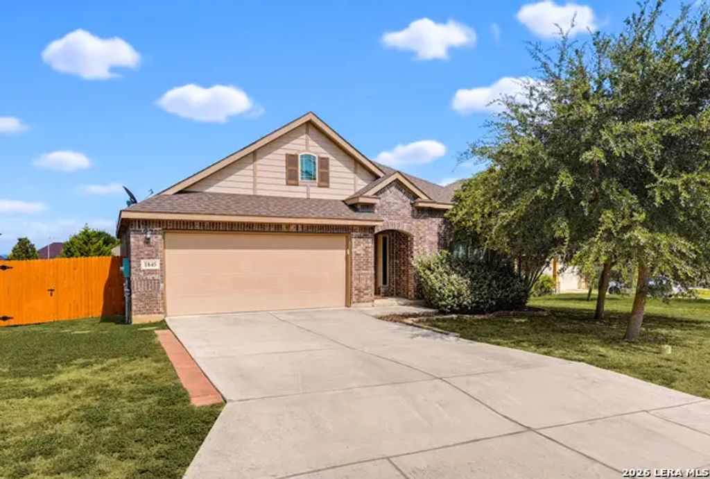 1845 Strawcove, New Braunfels
