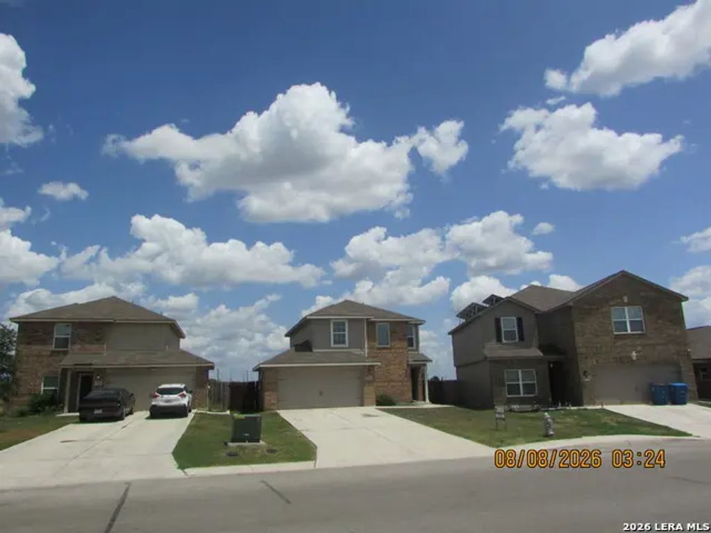 15010 Silvertree Cv, Von Ormy