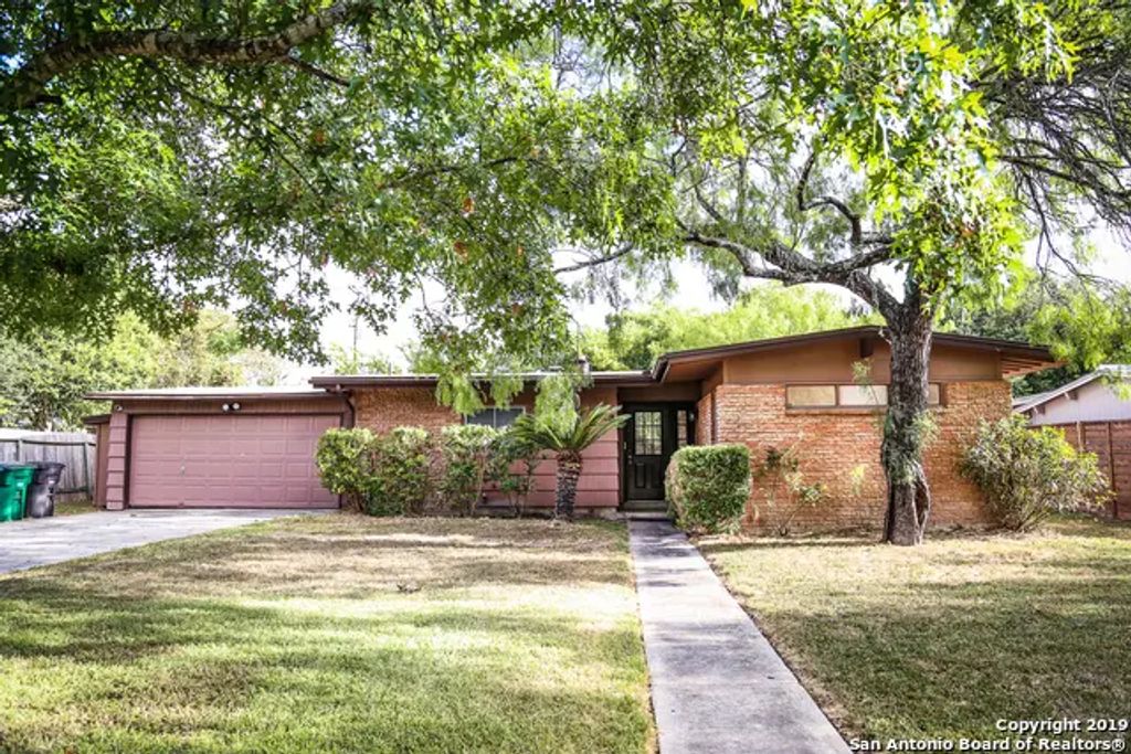 2819 Bent Bow Dr, San Antonio