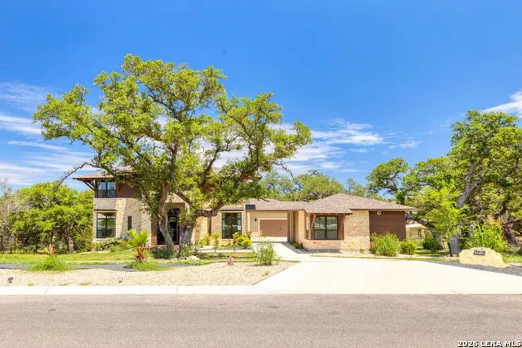 118 Madrone Trl, Boerne